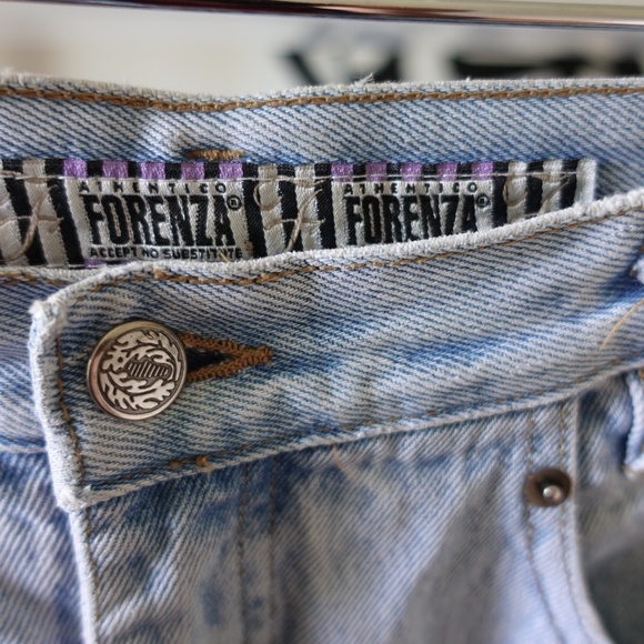 Vintage Embroidered Jeans - Picture 4 of 4